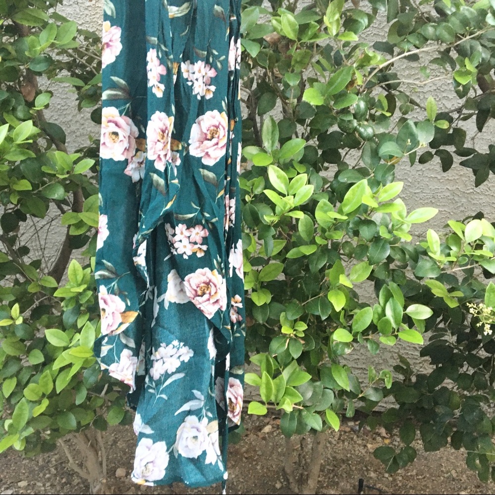 Forever 21 emerald green pink floral lace maxi dress women’s - Picture 3 of 5